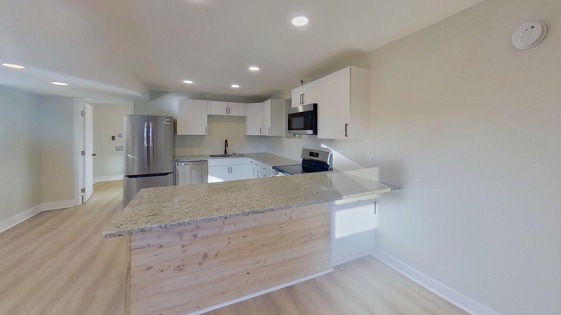 Downtown Duplex — Unit A (Downstairs)